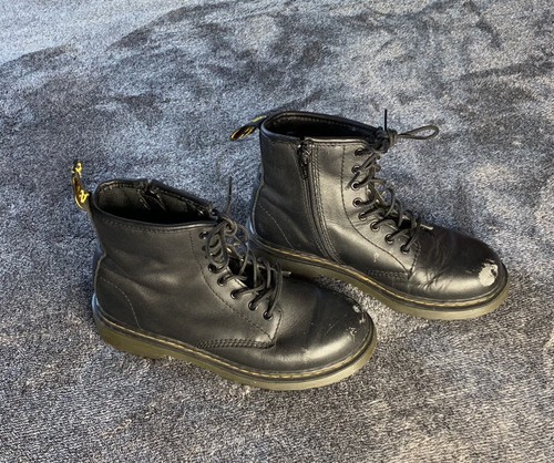 Institute Retired Surrender Dr. Martens Youth Black 1460 J Softy T Lace Up/Zip Up Boots Size US 3 EUR 34 | eBay Institute Retired Surrender Dr. Martens Youth Black 1460 J Softy T Lace Up/Zip Up Boots Size US 3 EUR 34 | eBay