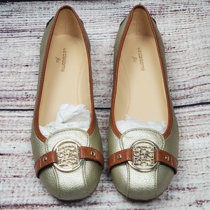 liz claiborne iris flats