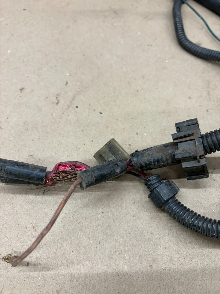 Camaro Firebird TPI 1985-1992 bahía del motor alternador cableado conectores de arranque 86 Foto 3 de 4