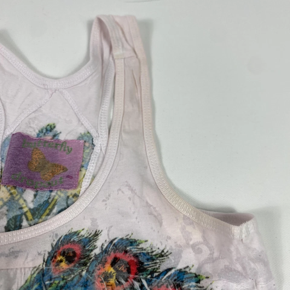 Camiseta sin mangas Butterfly Dropout para mujer talla pequeña con espalda de corredor y gráfico floral de pavo real hecha en EE. UU. Foto 2 de 4