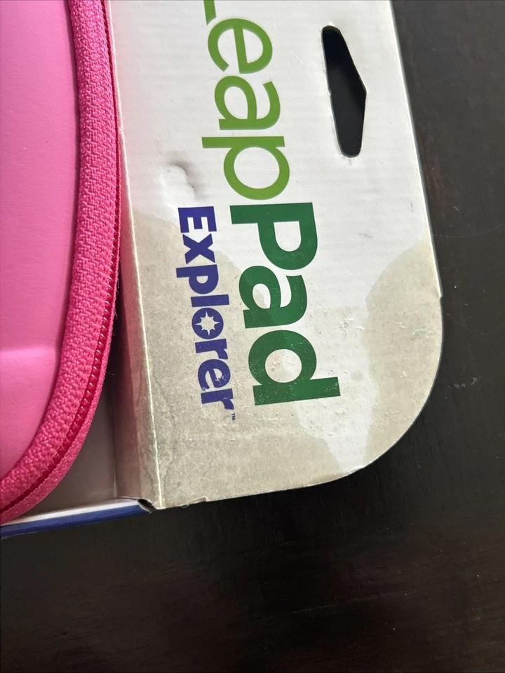 New LeapFrog LeapPad Hello Kitty Carrying Case ( Case For Leap Pads 1, 2 and 3) - Image 3 of 4