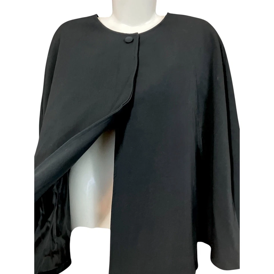 Antthony Originals Women's Black Cape Arm Holes & Front Top Closure Lined SZ M/L - Image 4 of 4