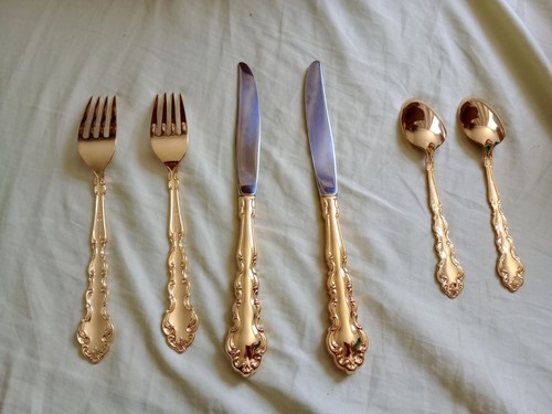 6 Pc set Community Modern Baroque Gold Stainless Flatware for 2 people - Picture 2 of 9