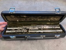 Yamaha flute YFL22N all-sliver plated, very clean, excellent hardcover case