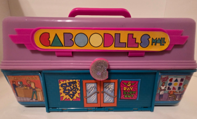 VTG 1993 Caboodles Shopping Mall Playset By Toy Biz With
