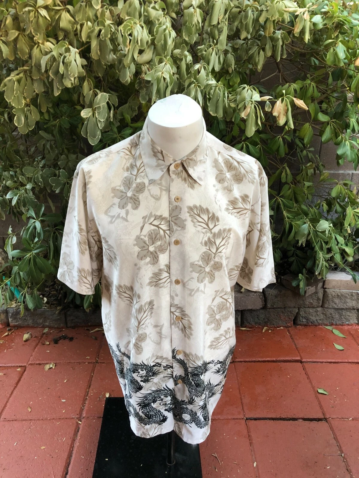 Dragon Print Side out Men's Poly Hawaiian shirt size L