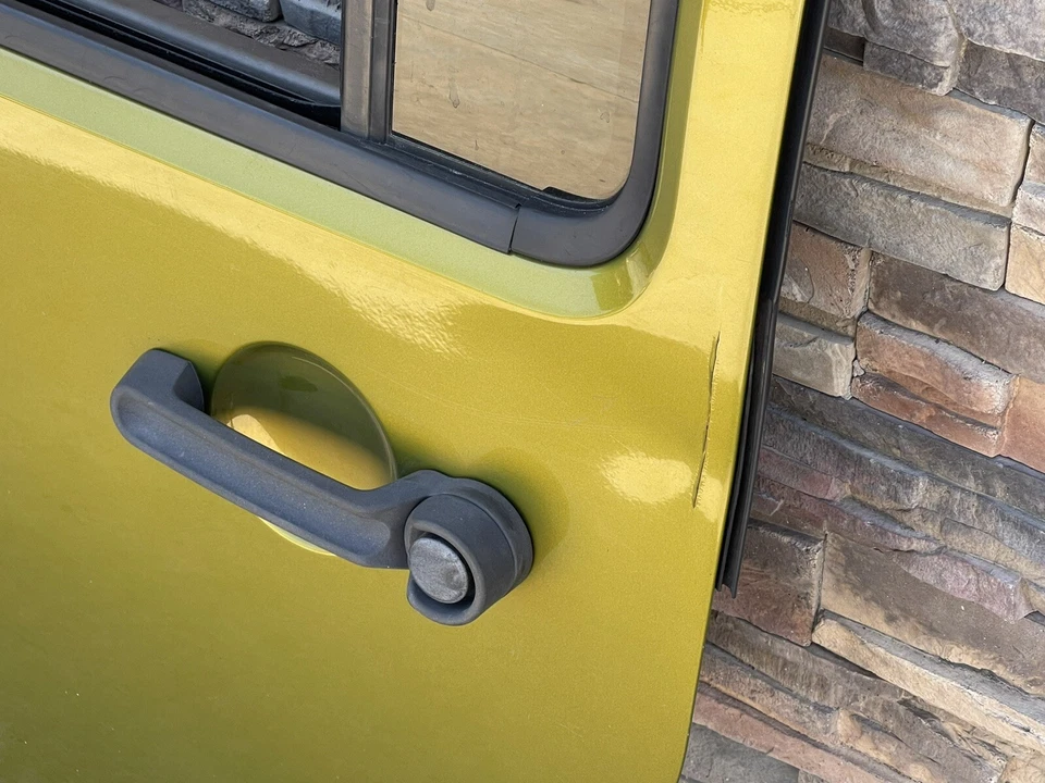 07-10 Jeep JKU Wrangler Driver Puerta Eléctrica Trasera Izquierda Rescate Verde PJR OEM CC Foto 3 de 4