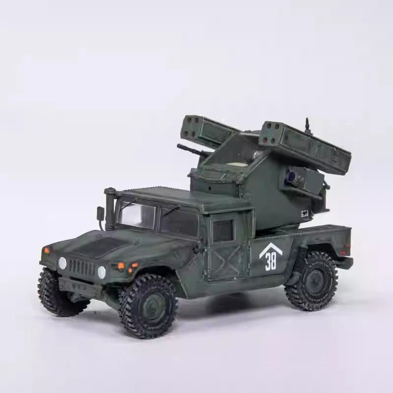 T-Model American Hummer Avenger Air Defense System Model Green 1/72 - Image 2 of 4