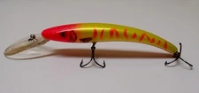 4 5/8" Reef Runner Pike Walleye Fishing Fisherman Lure, Yellow Orange NICE!