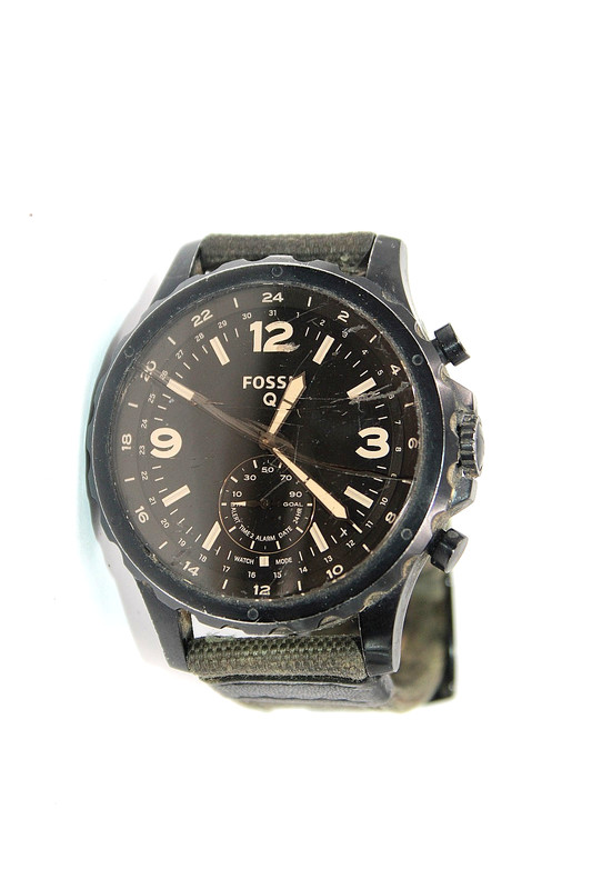 MEN'S FOSSIL Q MEN'S Wrist Watch NDW2A NEEDS CLEANING AND RESTORATION POWERED UP