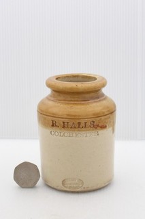 VINTAGE SCARCE c1900s R. HALLS COLCHESTER ESSEX STONEWARE JAM or PRESERVE JAR