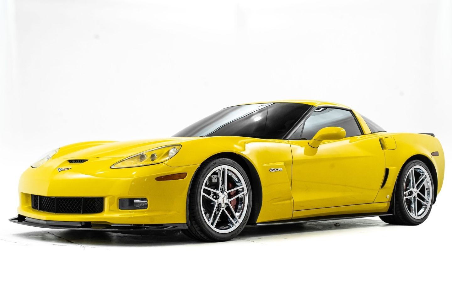 2008 [45U] Velocity Yellow Tintcoat Chevrolet Corvette   | C6 Corvette Photo 10