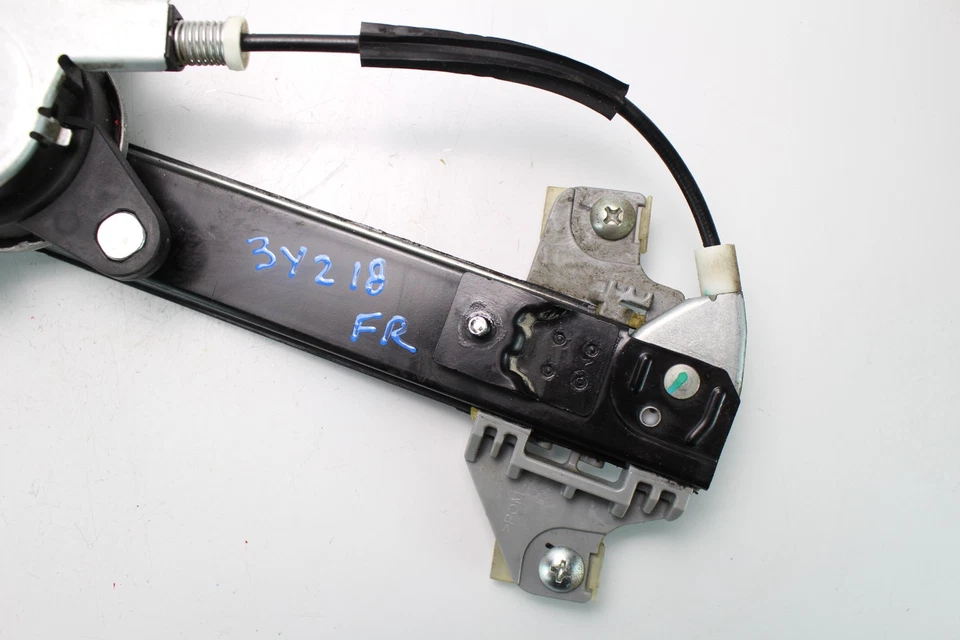 13-15 雪佛兰 SPARK 前右动力车窗电机 带调节器 原始设备制造商,98820-M3010 — 第 3/4 张图片