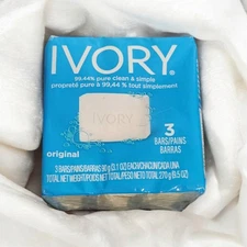 Ivory Bar Soap Original Scent For All Skin Types Pure Clean and Simple 3 Bars