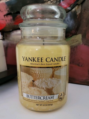 Yankee Candle Large Jar 22 oz Buttercream Scented Candle