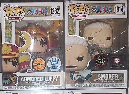 Funko Pop! Vinyl: One Piece - Armored Luffy (Funko exclusive) and Smoker Chase