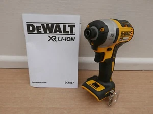 DeWalt DCF887 18v Unité de baraque du conducteur sans brushless + FREE DT7500 porte-mâchoires