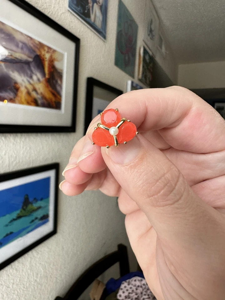 Pendientes de pétalos y perlas Kate Spade raros colección Garden Path Foto 3 de 4