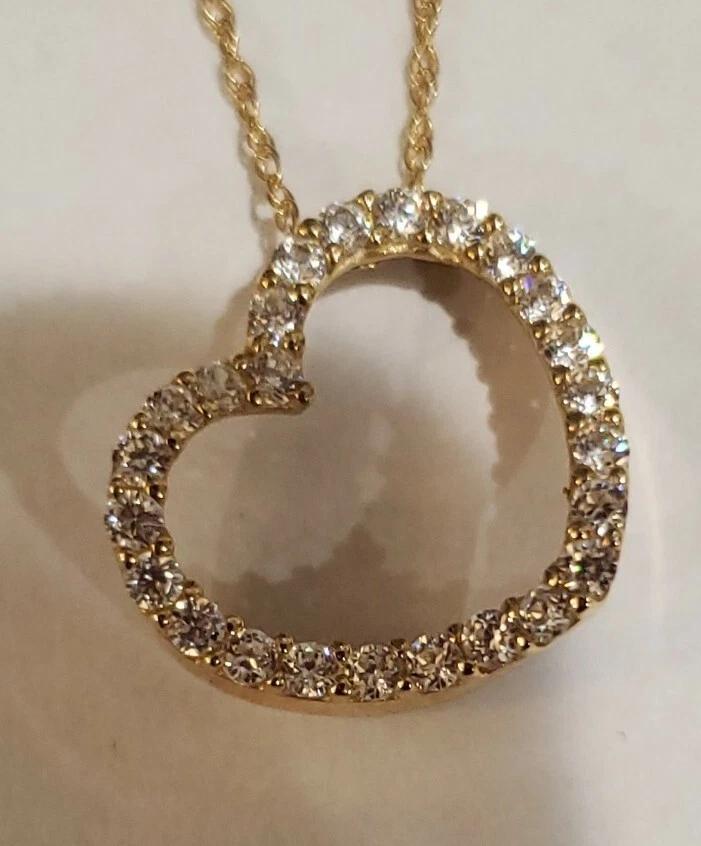 Collar Corazón Abierto Diamonique Oro Amarillo 14k Con Cadena 18"L, 0,80 Cttw, 2,4 Gr Foto 3 de 4