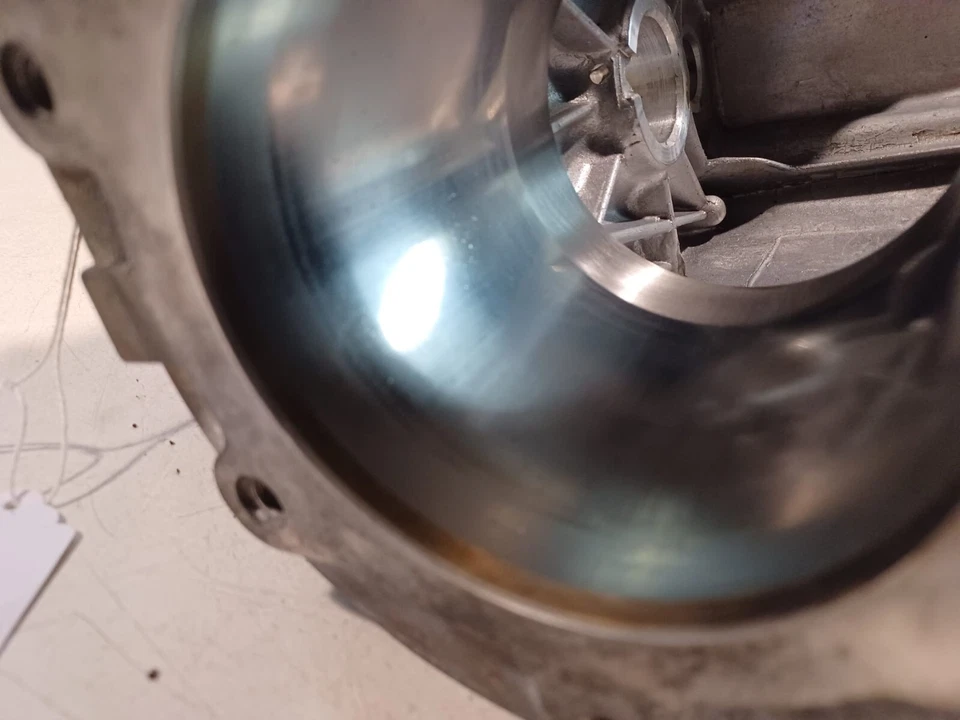 37083 TECUMSEH ENGINE CYLINDER BLOCK CRANKCASE - Image 4 of 4