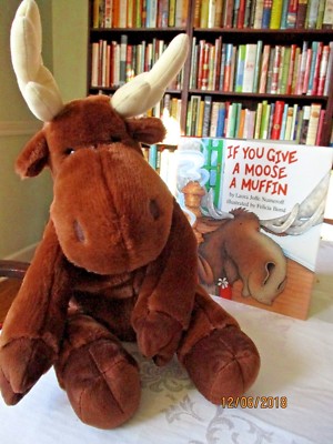 If You Give a Moose a Muffin Kohls Cares Plush Laura Numeroff & 2 HC Books