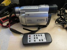 JVC GR-DVL305U MiniDV Camcorder with Accessories
