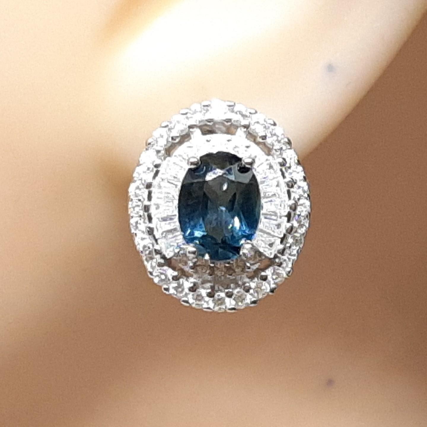 Picture 1 of 4