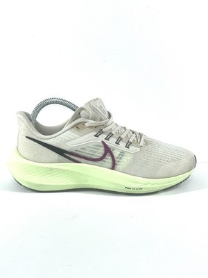 Nike Air Zoom Pegasus 39 Sneaker, DH4072-101, Damen 4,5 UK, 7 US, 38 EU.