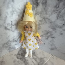 2007 Daisy Munchkin 7 McDonald's Series 1 Madame Alexander Wizard Of Oz Figure
