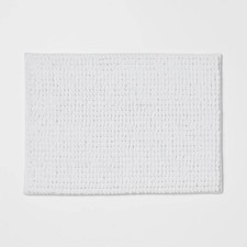 17"x24" Chunky Chenille Cushion Foam Bath Rug - Room Essentials