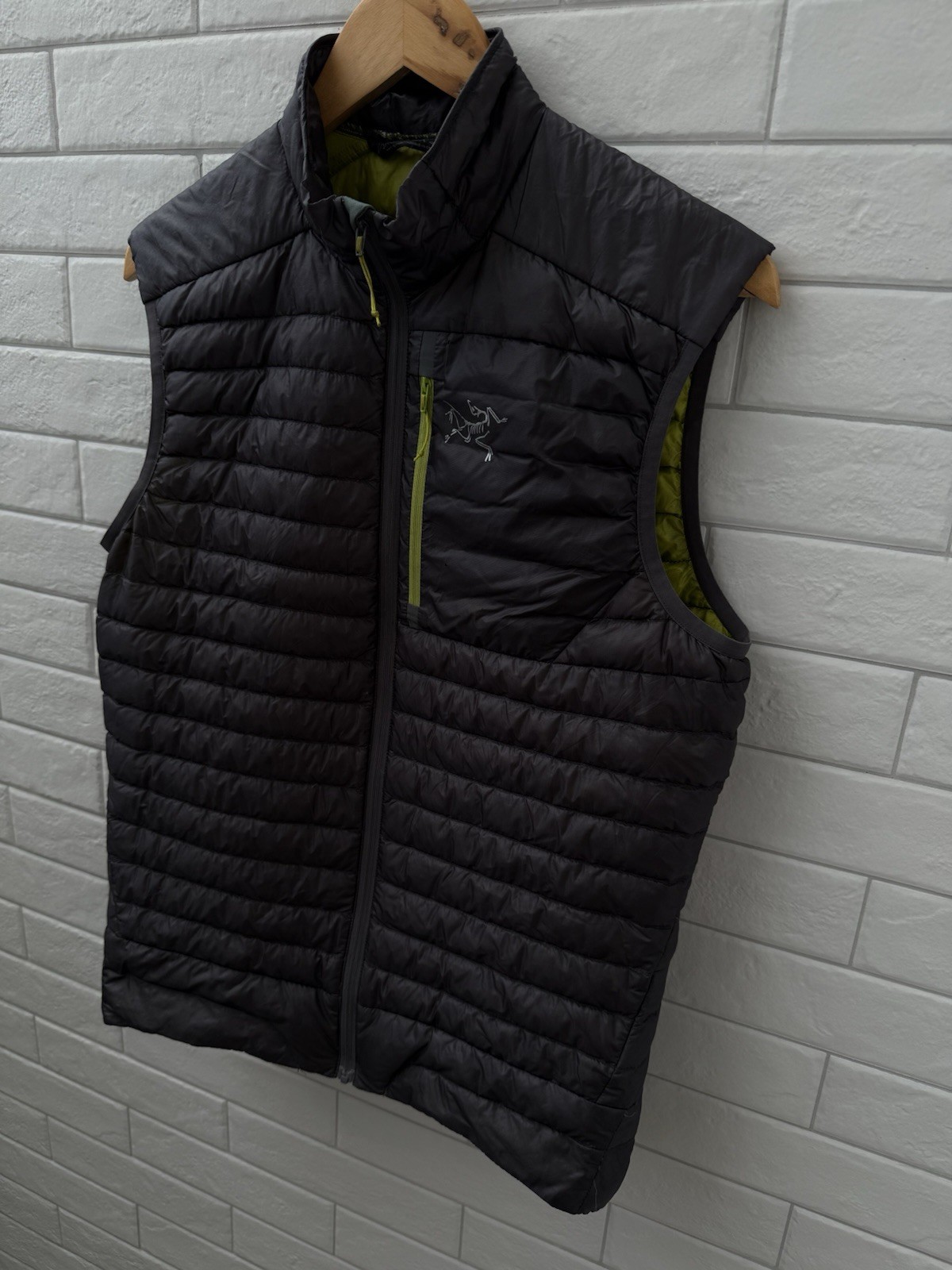 Giubbotto uomo Arc'teryx Cerio LT grigio piumino leggero zip imbottito taglia S