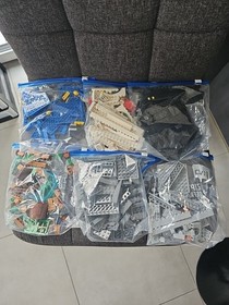 LEGO CITY: Pursuit with the Police Helicopter (60046)