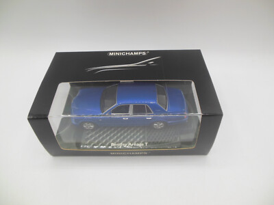 ミニカー MINICHAMPS 436-139070 Bentley Arnage T Minichamps 436 139070 Bentley Arnage T in Metallic Blue 1:43 Scale