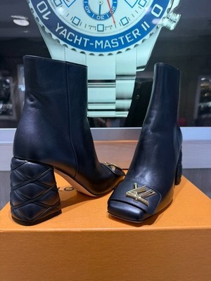Louis Vuitton Shake ankle boots size 37.5