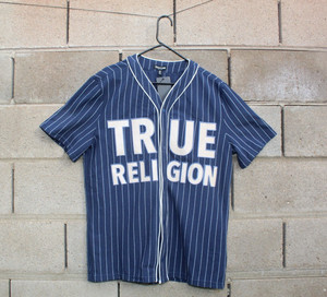 True Religion baseball jersey shirt men S medium blue pinstripe world OFFER new