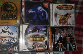 Sega Dreamcast System Lot, Controllers, Games, VMU's and More (Read Info Below)