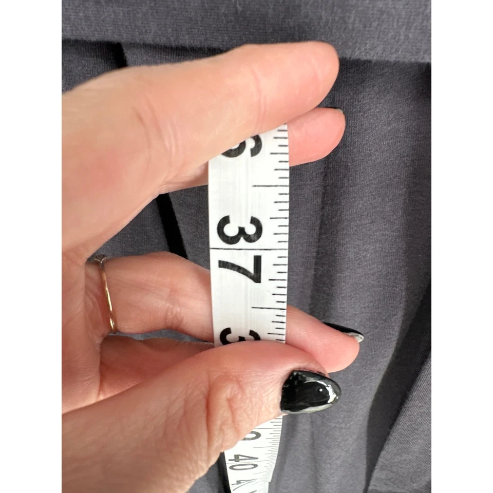 Bata Soma Mujer Pequeña Gris Restauradora Tejida Aloe Suave Envoltura Estilo Bolsillos Elastizados Foto 4 de 4