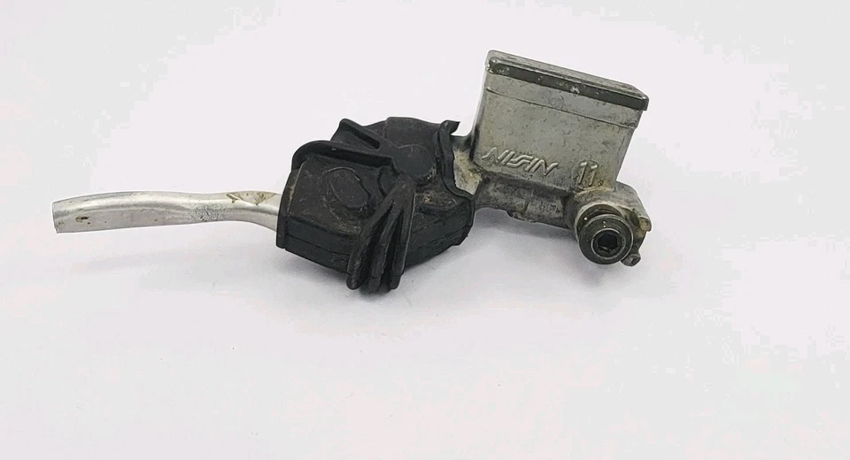 Cilindro maestro de freno delantero Yamaha YZ250F YZ450F 04-15 WR250F WR450F 2005 04-06 Foto 2 de 4