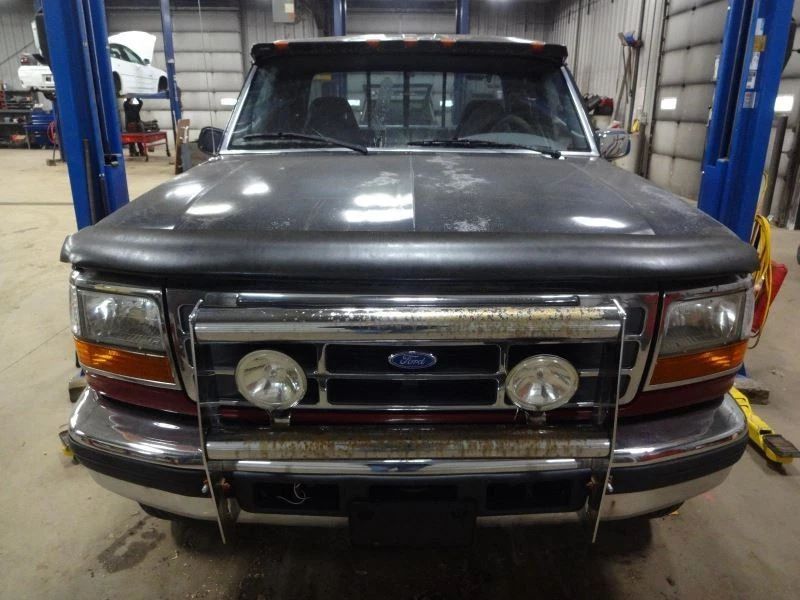 Luz de canto/parque para passageiros de 8501 GVW compatível com 92-97 Ford F250 Pickup 249880 - Imagem 2 de 4