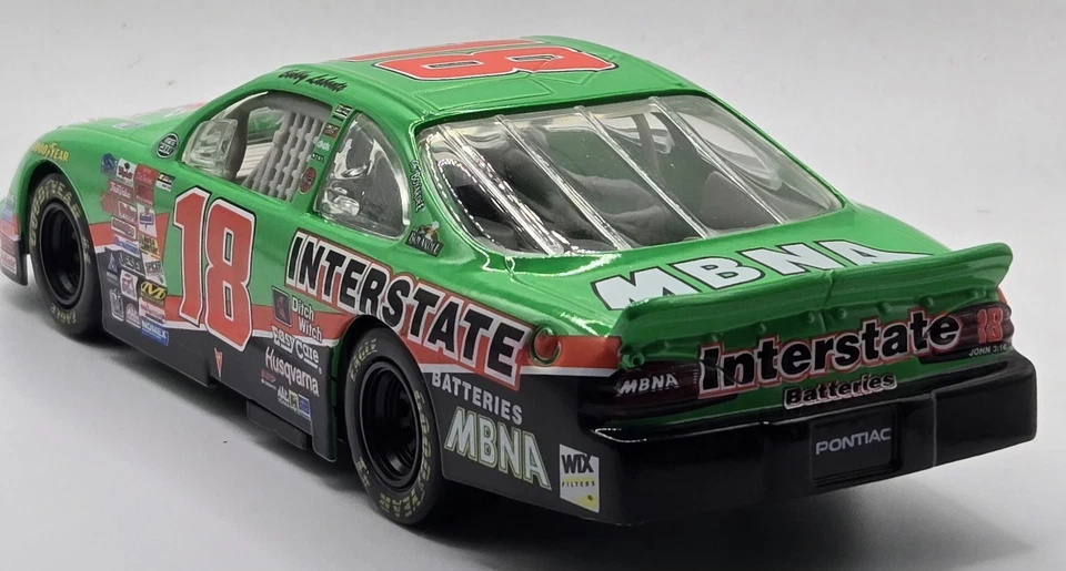 2000 BOBBY LABONTE PONTIAC GRAND PRIX #18 CHAMPIONSHIP YEAR WINNERS CIRCLE 1/24 - Image 3 of 4