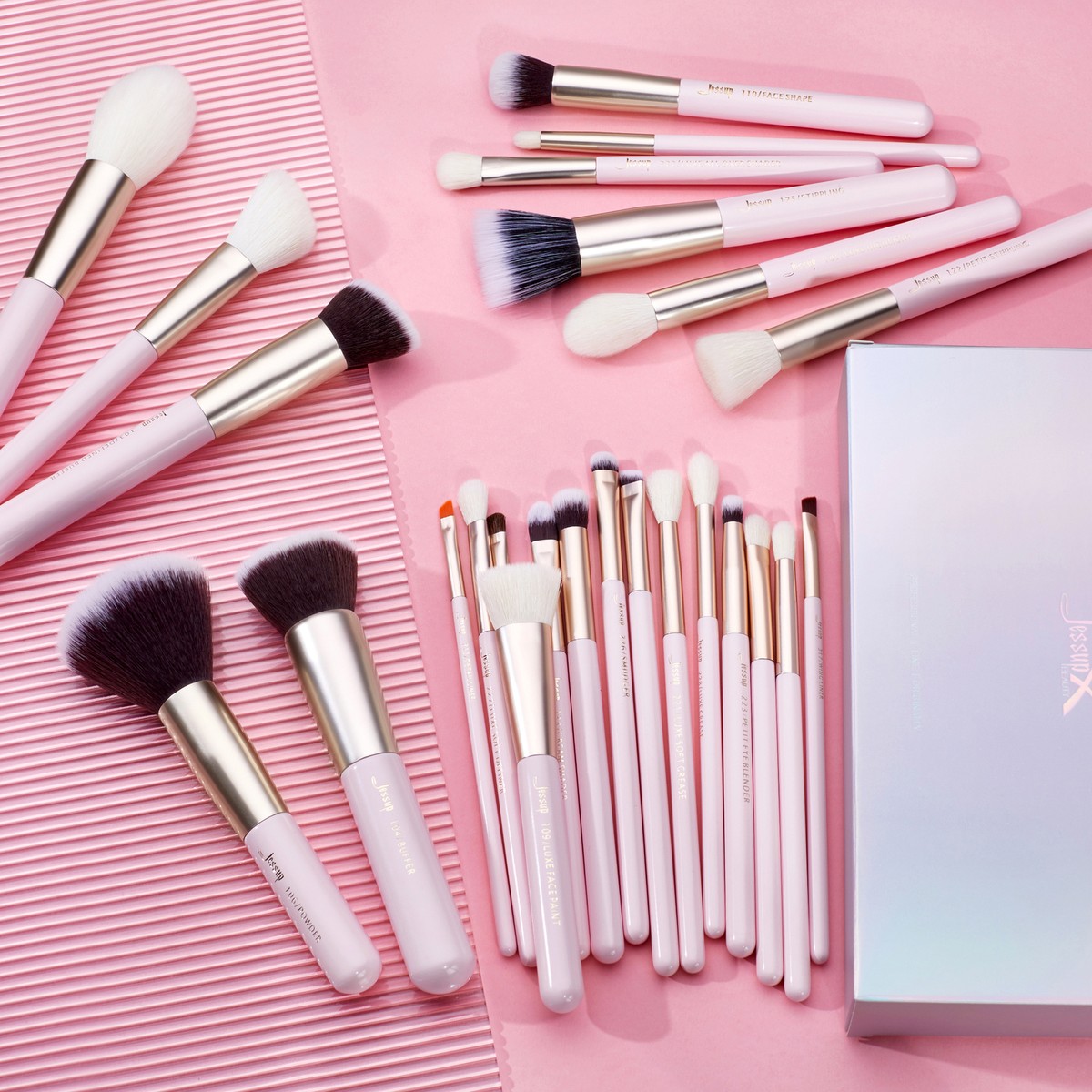 Jessup 25-Piece Makeup Brush Set – Pink – Face, Eyes, Foundation, Blending Brushes