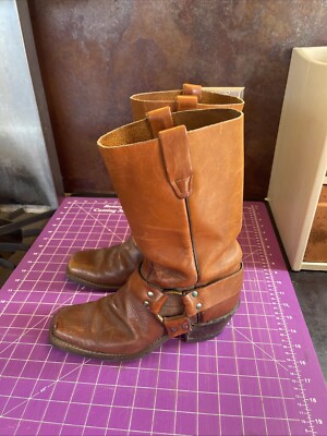 Vintage Cowboy Boots. Brand new/size Unknown