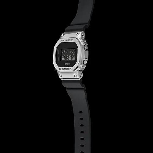 GM-5600-1JF New Metal Bezel GM-5600 G-shock Wrist Watch