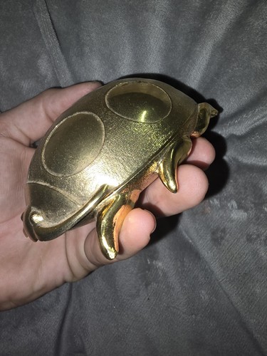 RARE VTG HEAVY METAL BRASS LADYBUG HINGED JEWLERY TRINKET BOX JAPANESE BEAUTY - Picture 2 of 7
