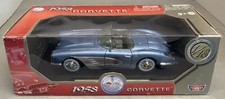 New Motor Max 1958 Chevrolet Corvette Artic Blue 118 Scale Motormax New In Box
