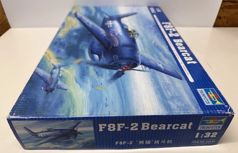 Trompetista F8F-2 Bearcat #02248 1:32 Kit Modelo de Caza Fábrica NUEVA CAJA ABIERTA Foto 3 de 4