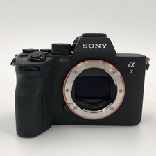 Sony Alpha 7 A7 IV 33MP Mirrorless Camera Body + Accessories Excellent