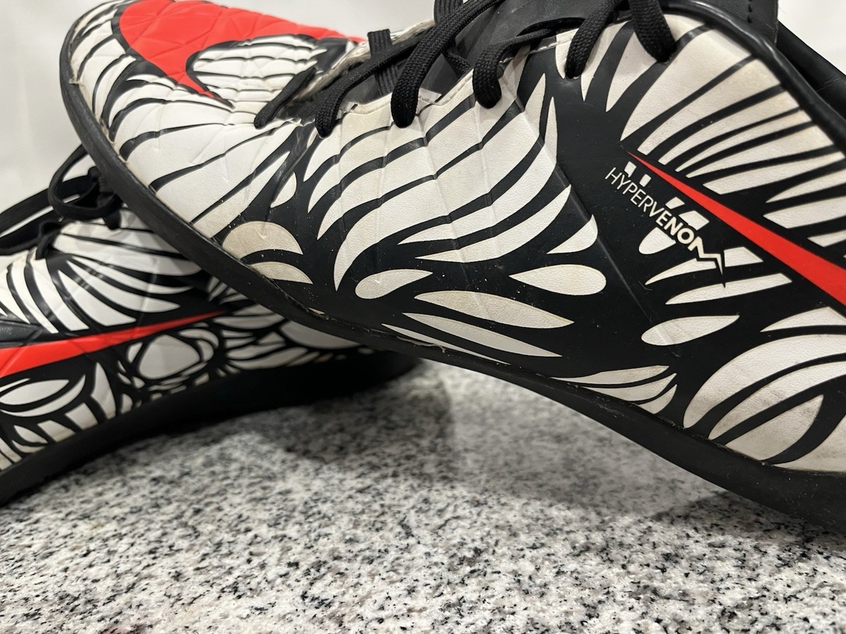 Nike Hypervenom Phelon II 820187-061 Soccer / Running. Blk/Wht