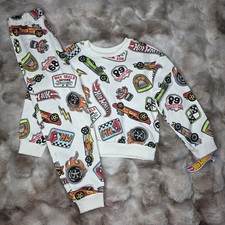 Hot Wheels Long Sleeve Sweatshirt  Jogger 2 Piece Set Size 5/6 Little Boys NWT