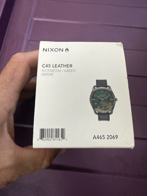 Nixon A465-2069 Mens C45 Gunmetal Green Oxyde Horween Leather Watch NEW RB20